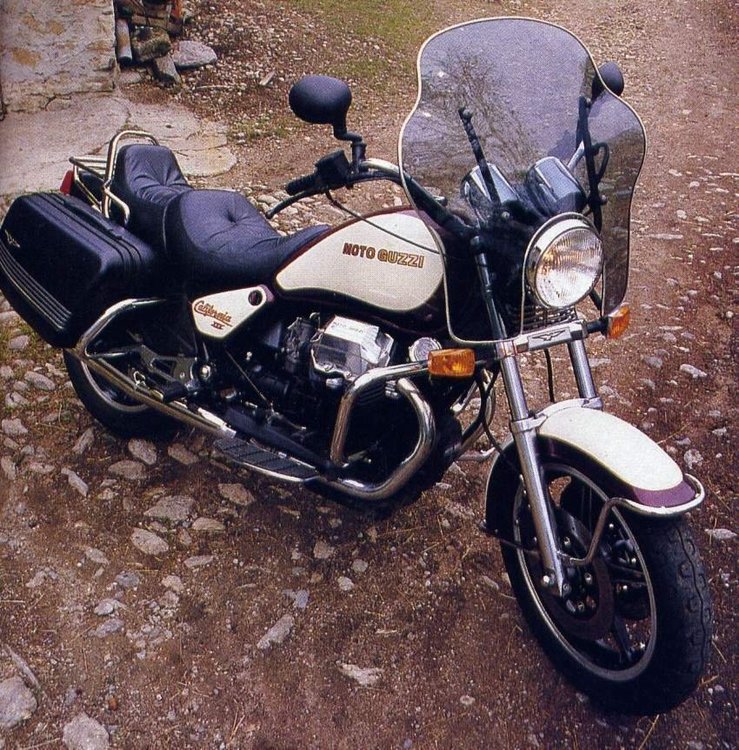 MOTO-GUZZI-California-III-1889_2.thumb.jpg.54209c738ab753e47ddc4ba60282e75b.jpg