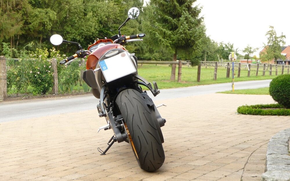 buell1.jpg