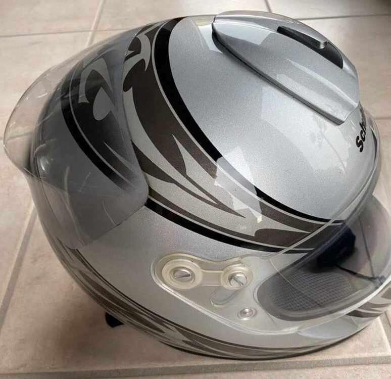 Schuberth Helm_06.jpg